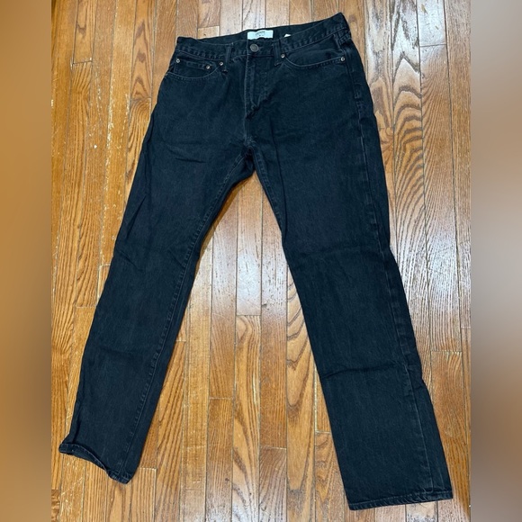 Dennim gold
Men's Classic Black Straight Jeans - Picture 1 of 11